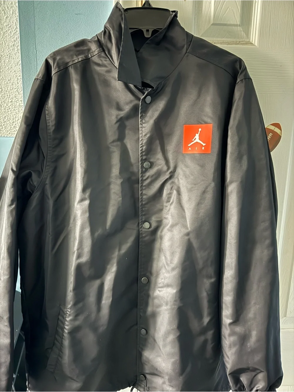 Jordan Gatorade Bundle: AJ1 Orange Peel 10.5 + Jordan Coach Jacket XL